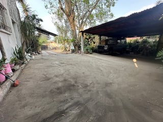Rento Casa con uso de suelo comercial en San Cristobal - 2