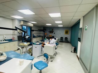 📍 CLÍNICA DENTAL EN VENTA + AMUEBLADA Y EQUIPADA | TORRE CANNET | Z.9 - 5