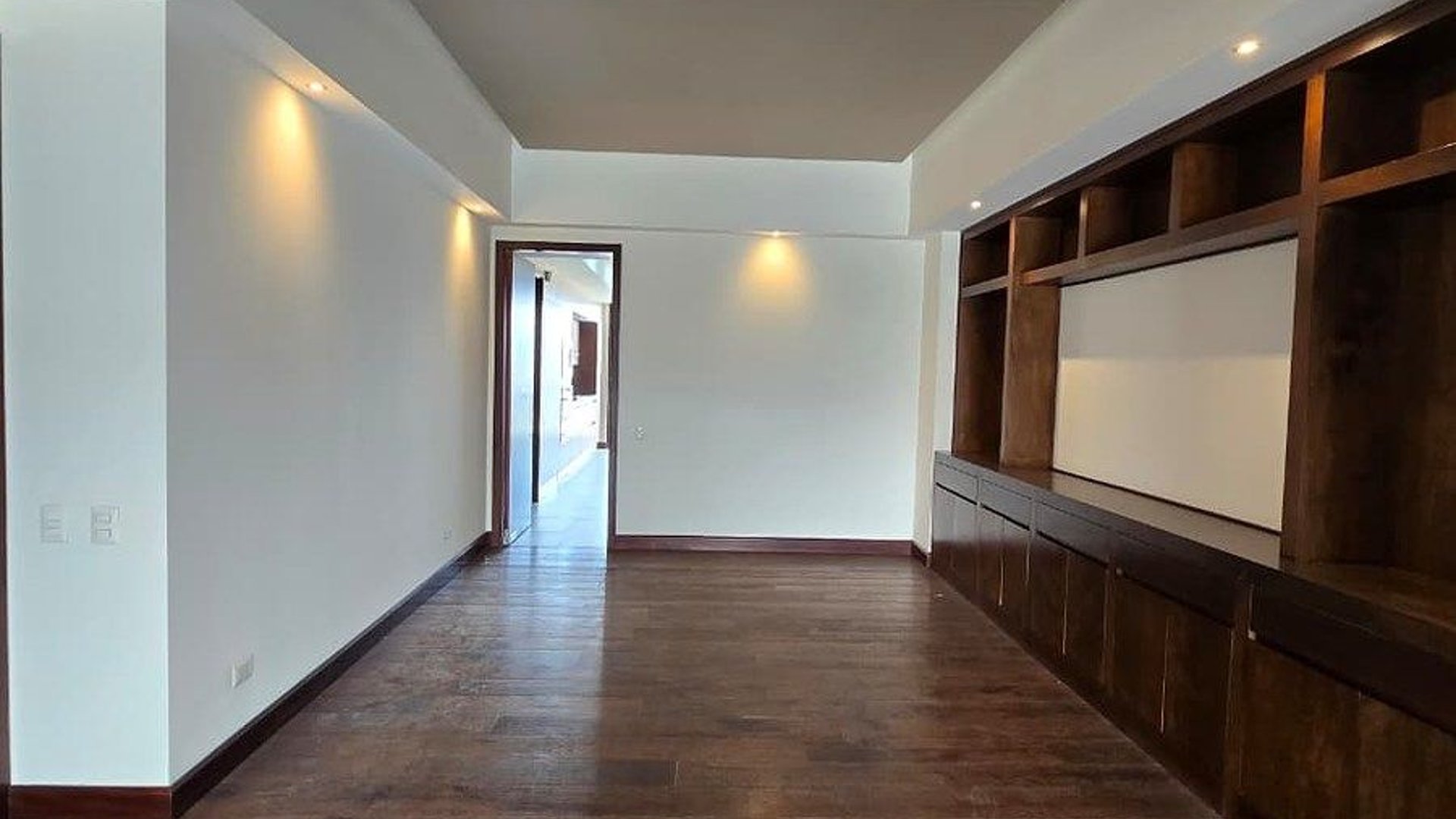 APARTAMENTO EN VENTA O RENTA , ZONA 14 - Miniatura 11