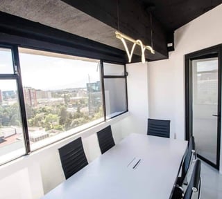 CityMax promueve renta de oficina en edificio zona 10