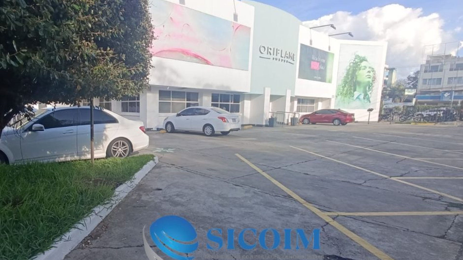 Casa o Local Comercial en Renta zona 9 - Miniatura 2