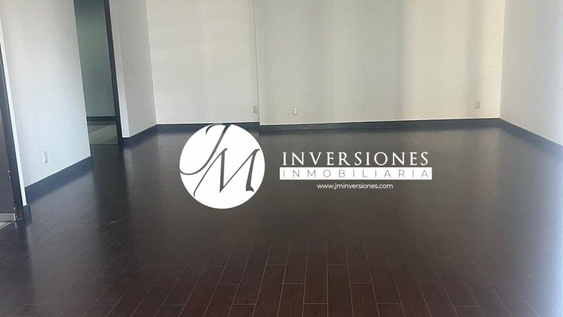 Apartamento en renta de 2 dormitorios en zona 14 - Miniatura 7