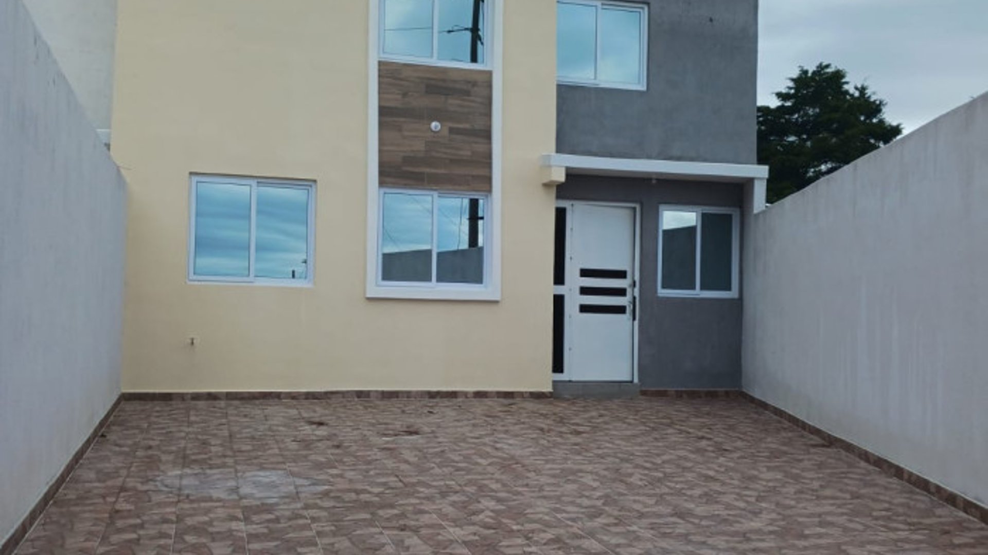 Vendo Linda Casa en Los Geranio San José Pinula