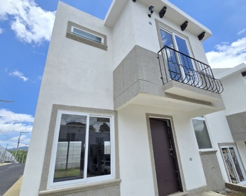 Casa Nueva en Renta Condado Florenza San José Pinula