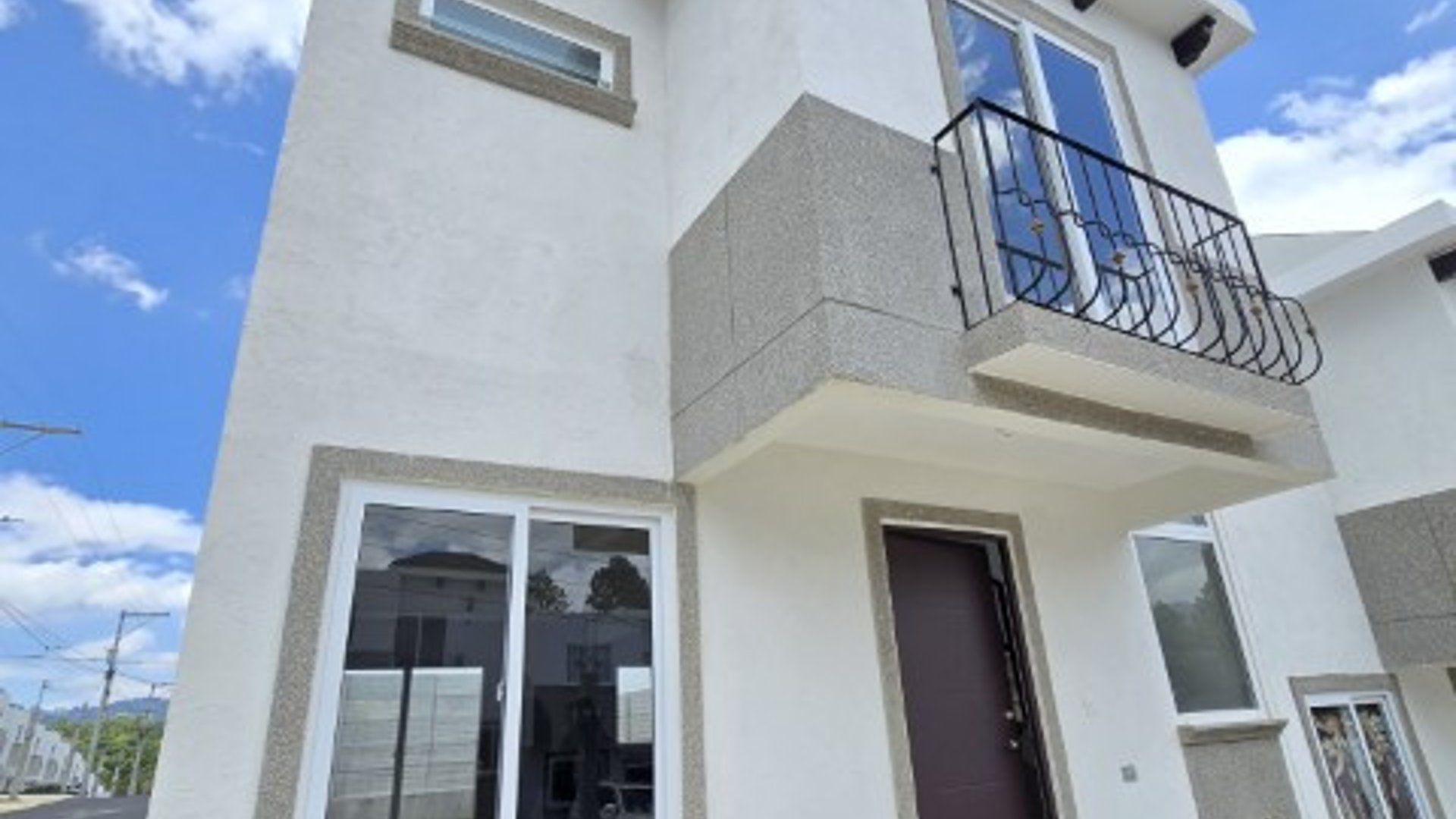 Casa Nueva en Renta Condado Florenza San José Pinula