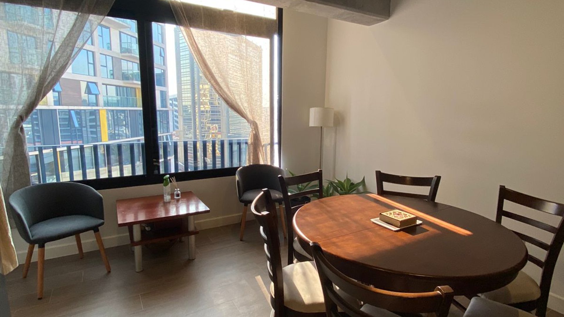 APARTAMENTO EN EDIFICIO GRANAT ZONA 4 - Miniatura 10