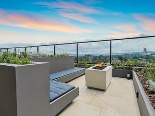 En venta apartamento con jardin en zona 15 Guatemala - Image 1