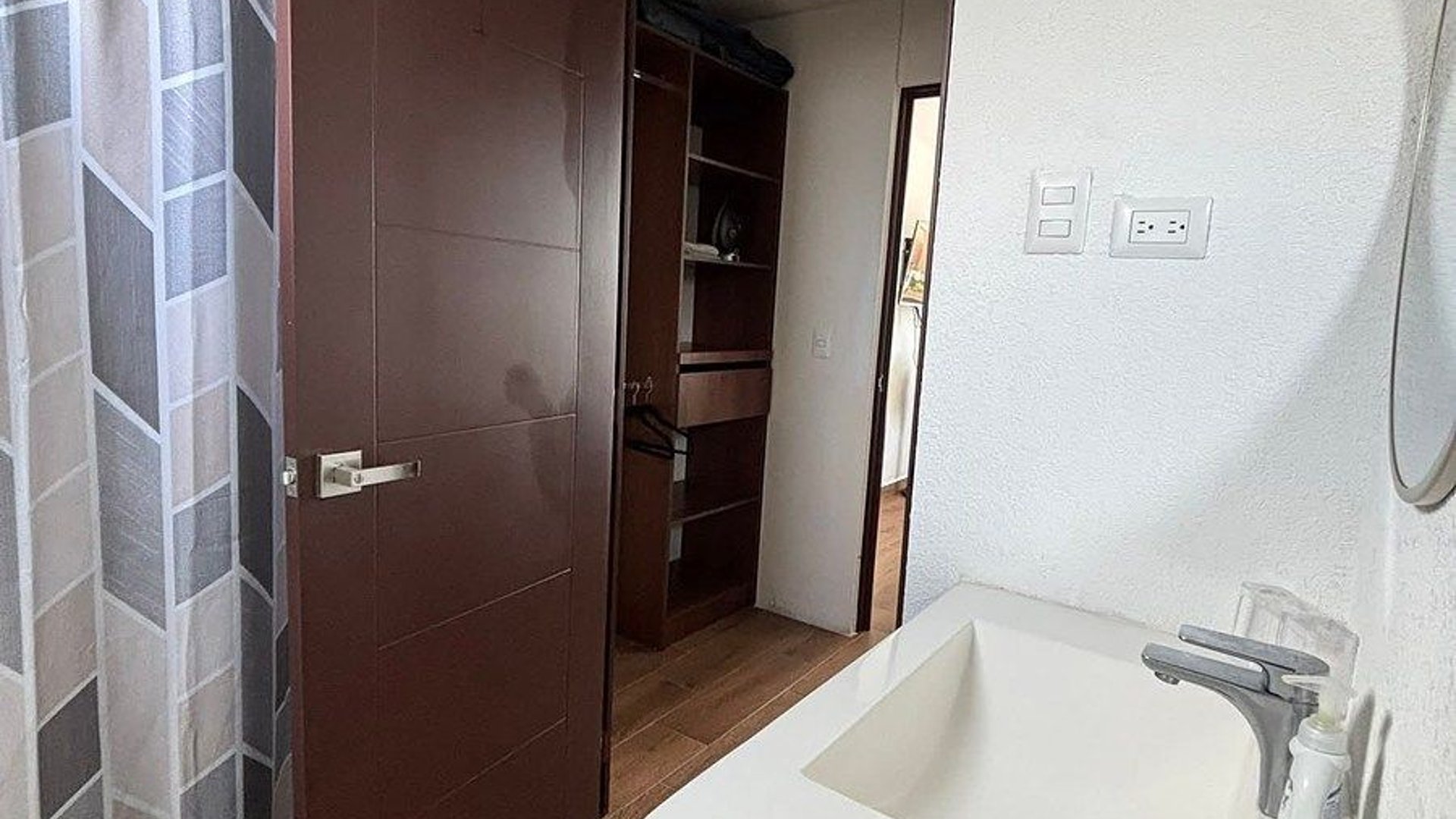 Apartamento en Renta - Senderos Zona 16 - Miniatura 5