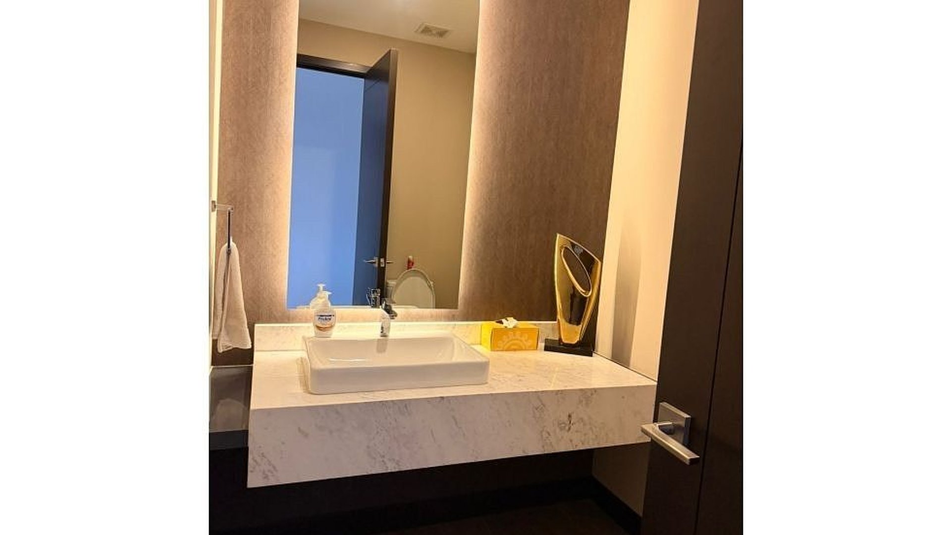 Apartamento de Lujo en Venta – Torre Caprese, Zona 15 - Miniatura 7