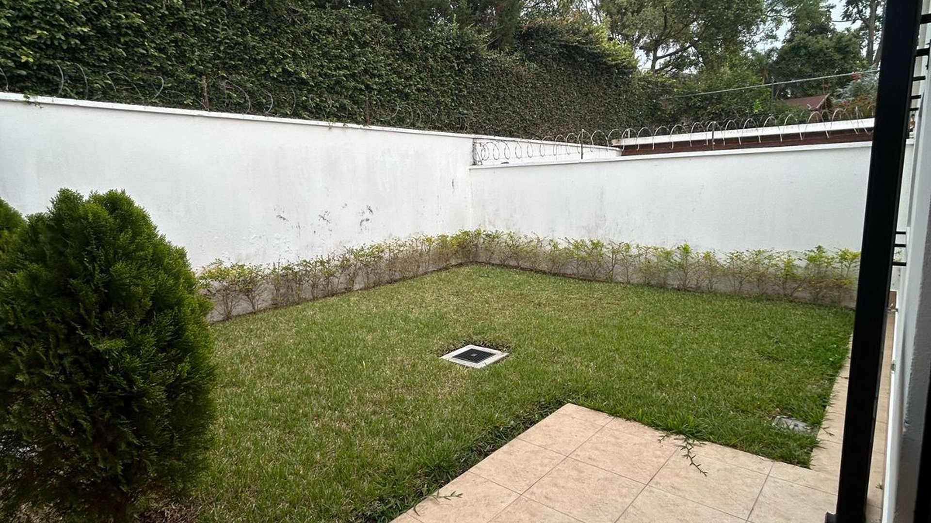 Alquiler de casa en zona 15 VH1 para oficinas ideal - Miniatura 3