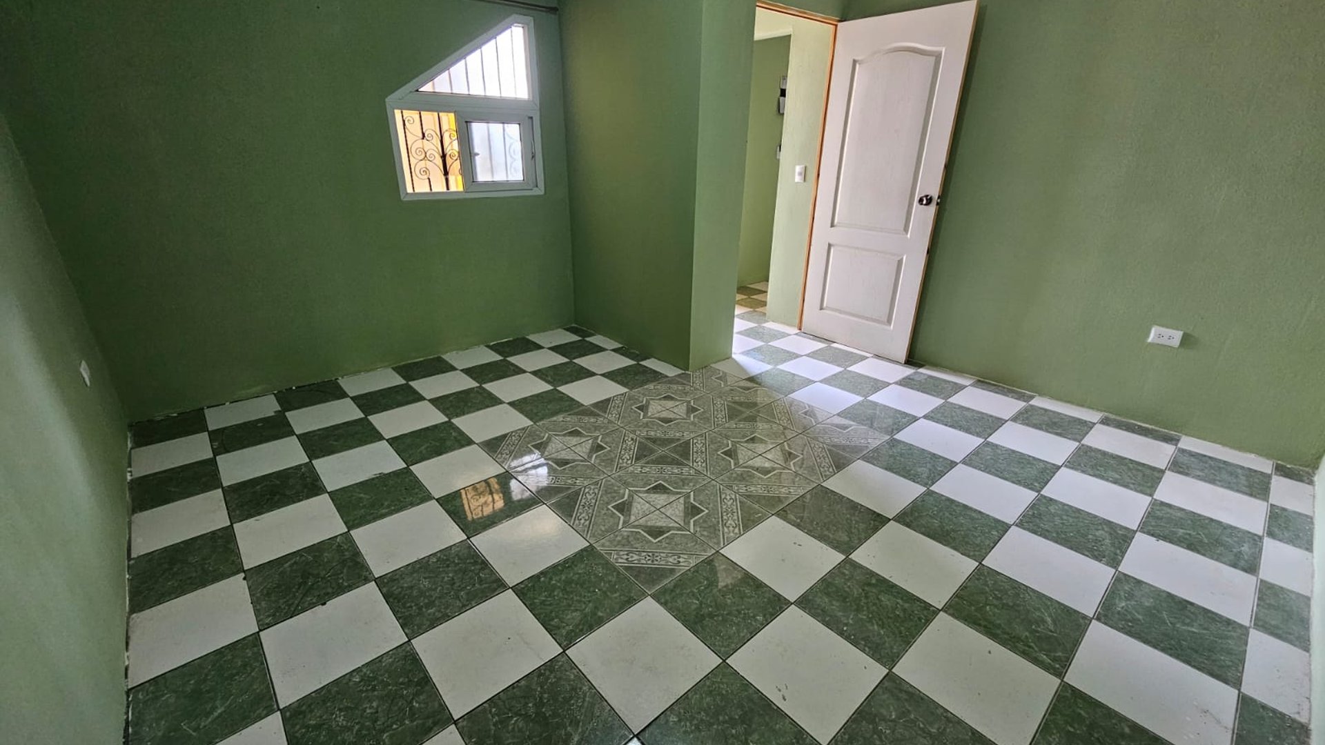 Acogedor Apartamento en Renta en Quetzaltenango, 1 Hab. - Miniatura 2