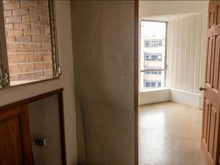 Oficina en Renta area de hospitales Zona 10 - 2