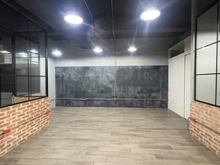 Oficina en Alquiler / Venta Edificio Pialé Zona 10 - 5