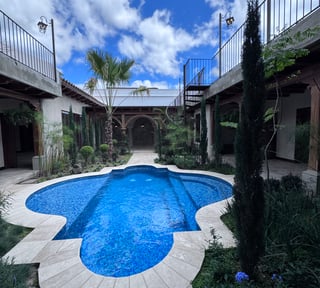 4 Bedroom House with Garden and Pool for Sale in Alotenango, Guatemala - $.1,299,051.40