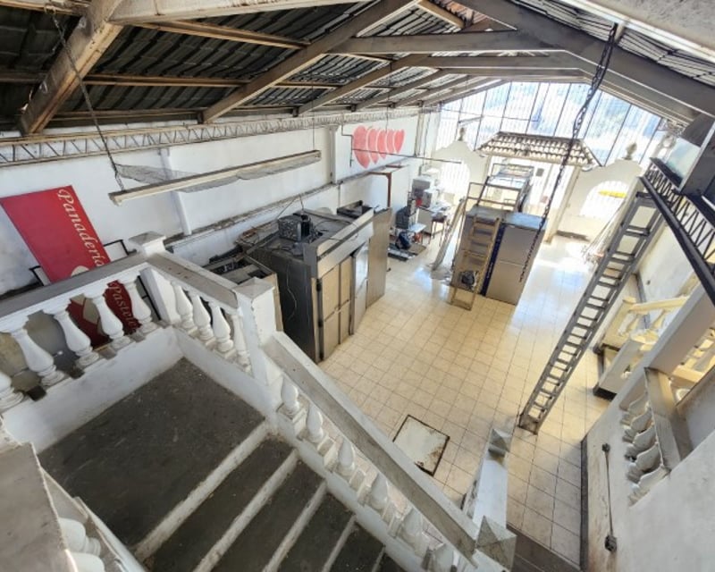 Propiedad en Renta Negocio-Oficina-Bodega San Cristóbal