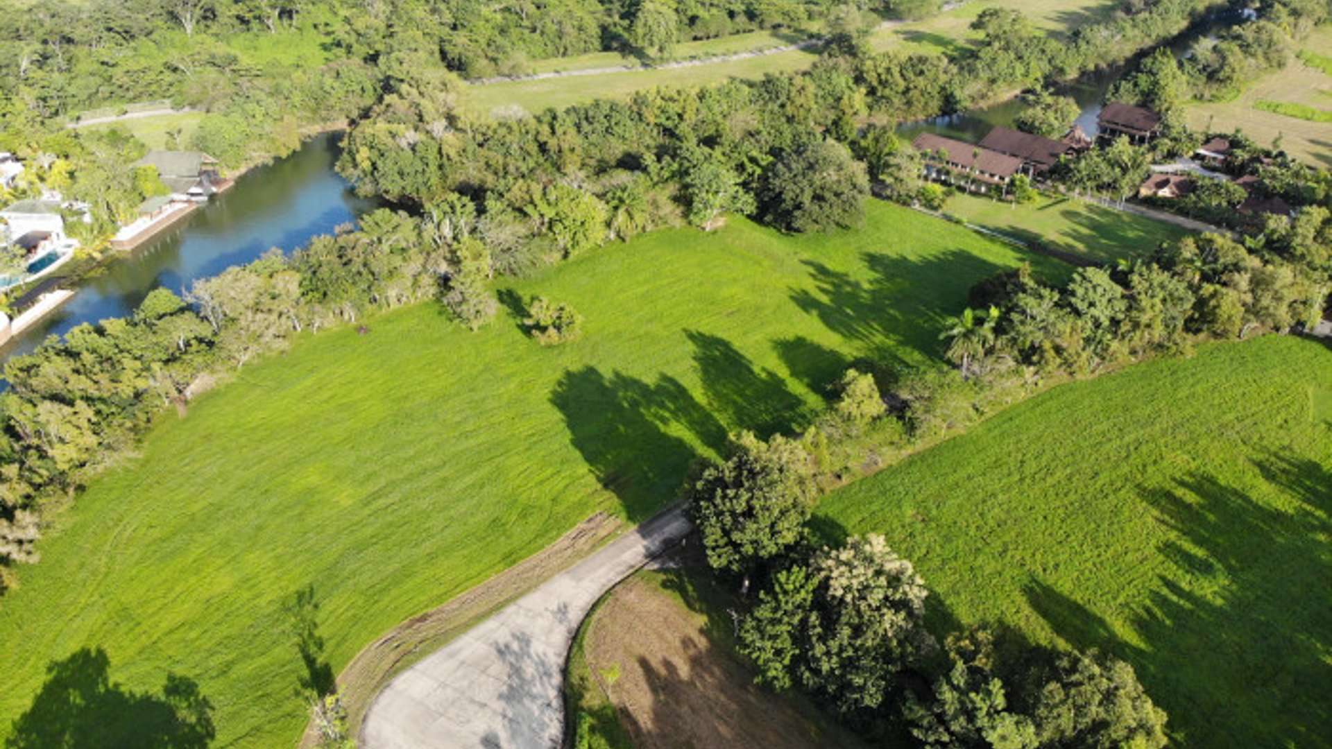 Terrenos Premium en venta Mejor Condominio de Río Dulce