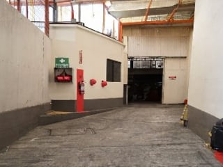 Propiedad comercial en venta con 2 frentes sobre la Roosevelt Ref-5694 - 4