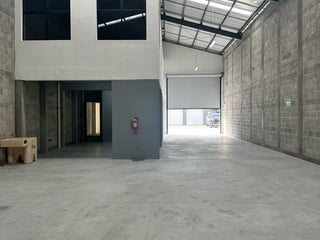 ALQUILER DE OFIBODEGA PARA ESTRENAR - EMPRESARIAL CHIMALTENANGO - 3