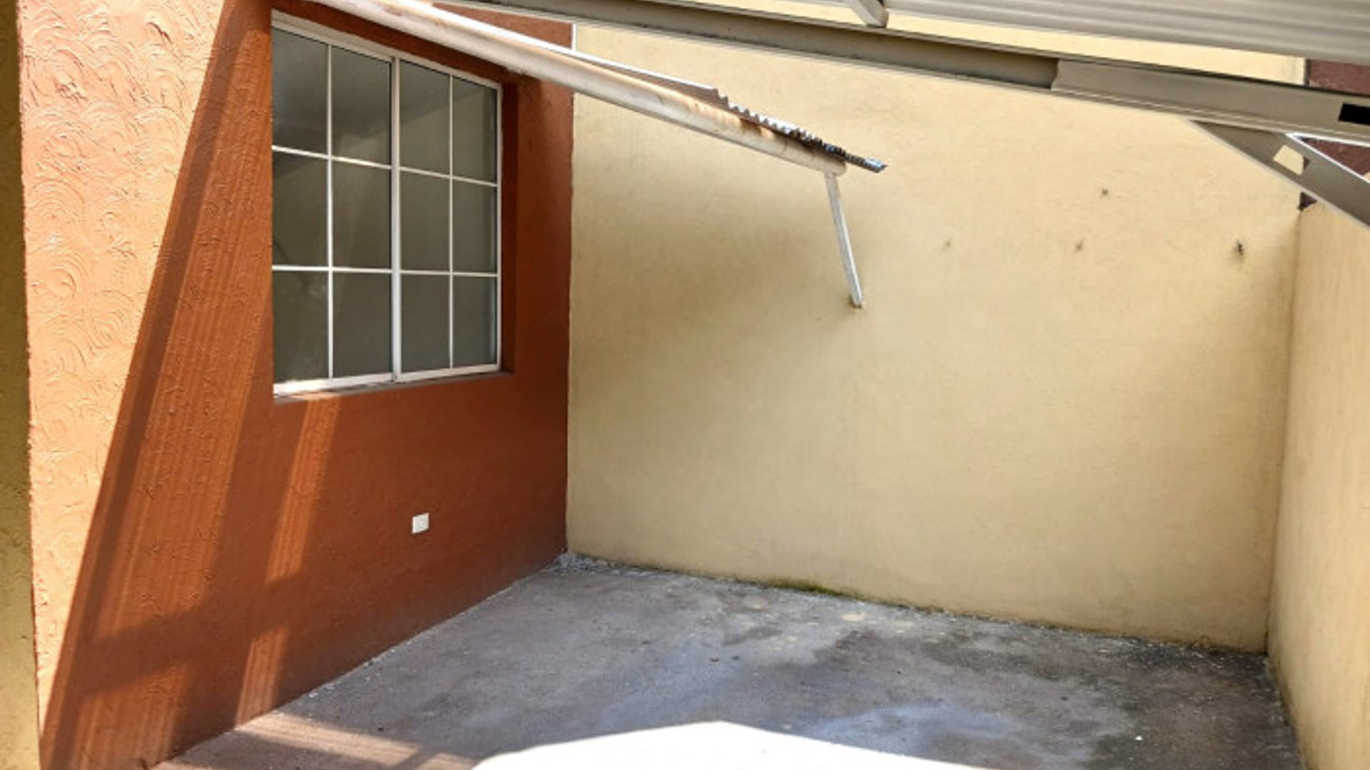 CASA EN VENTA Y RENTA EN SAN MIGUEL PETAPA - Miniatura 12
