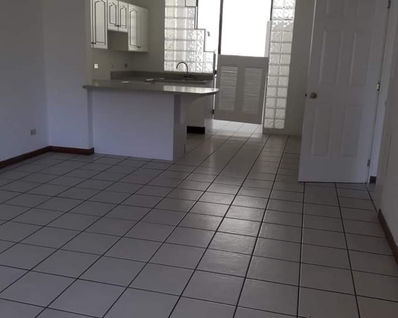 Apartamento de 2 habitaciones en renta, Muxbal