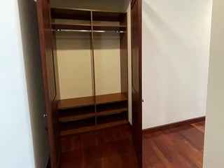 Apartamento amueblado de 2 habitaciones en alquiler Torre Real CES - Image 11