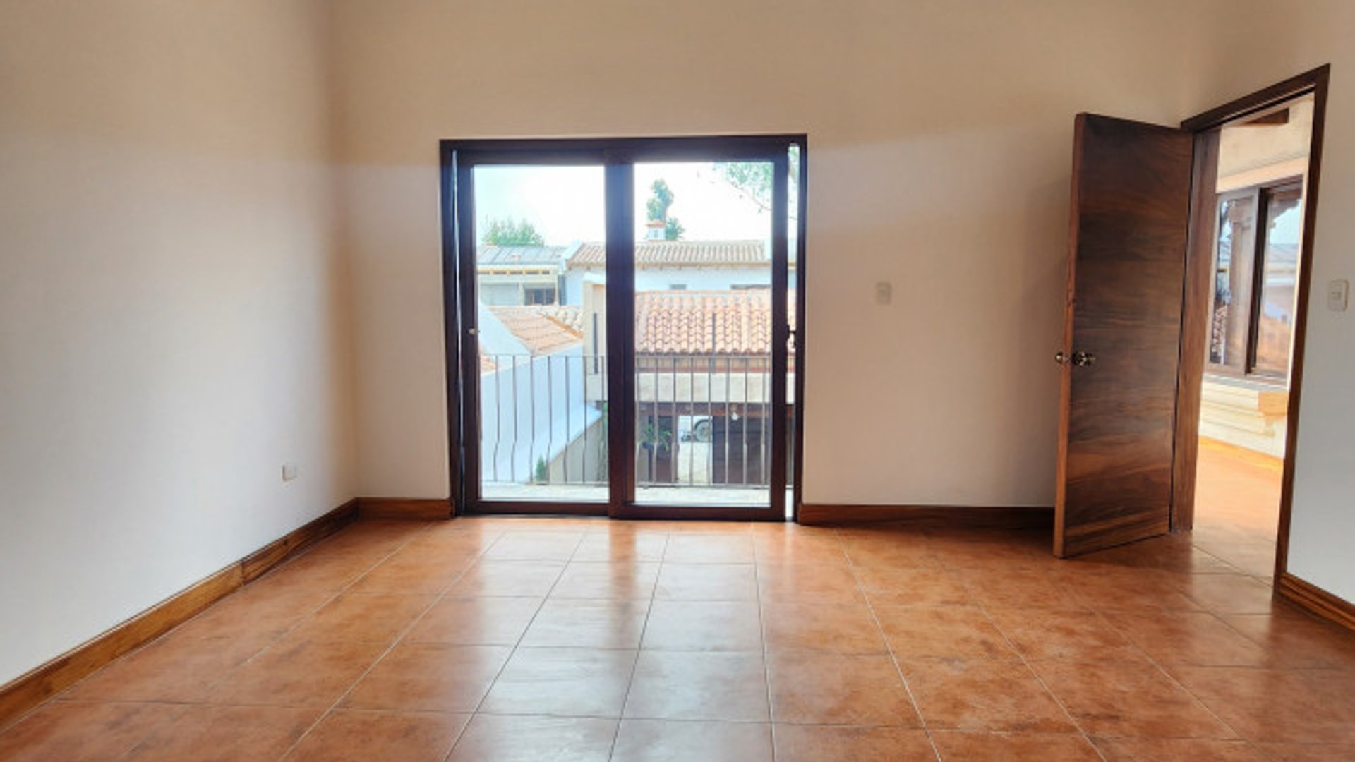 Exclusiva Casa esquina en Venta en La Antigua Guatemala - Miniatura 24