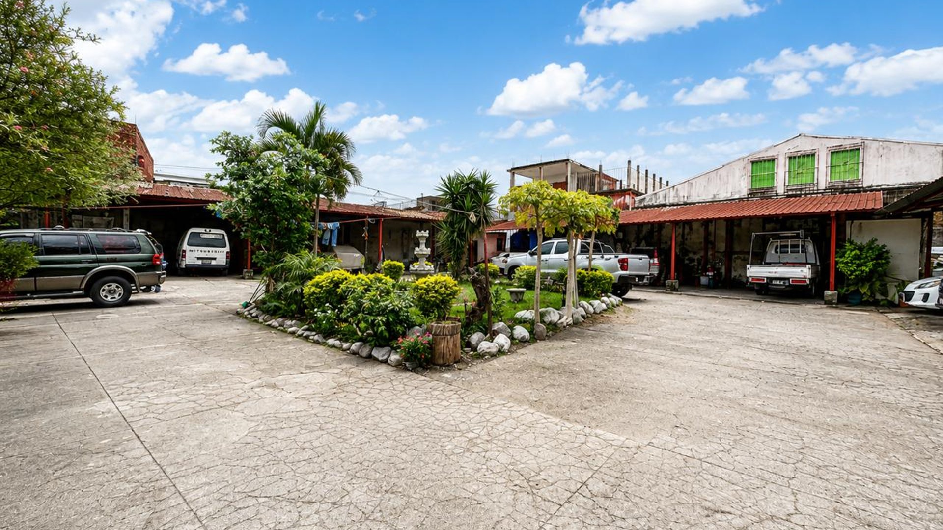 RENTO LOCAL COMERCIAL DE ESQUINA EN ZONA 1 DE ESCUINTLA - Miniatura 6