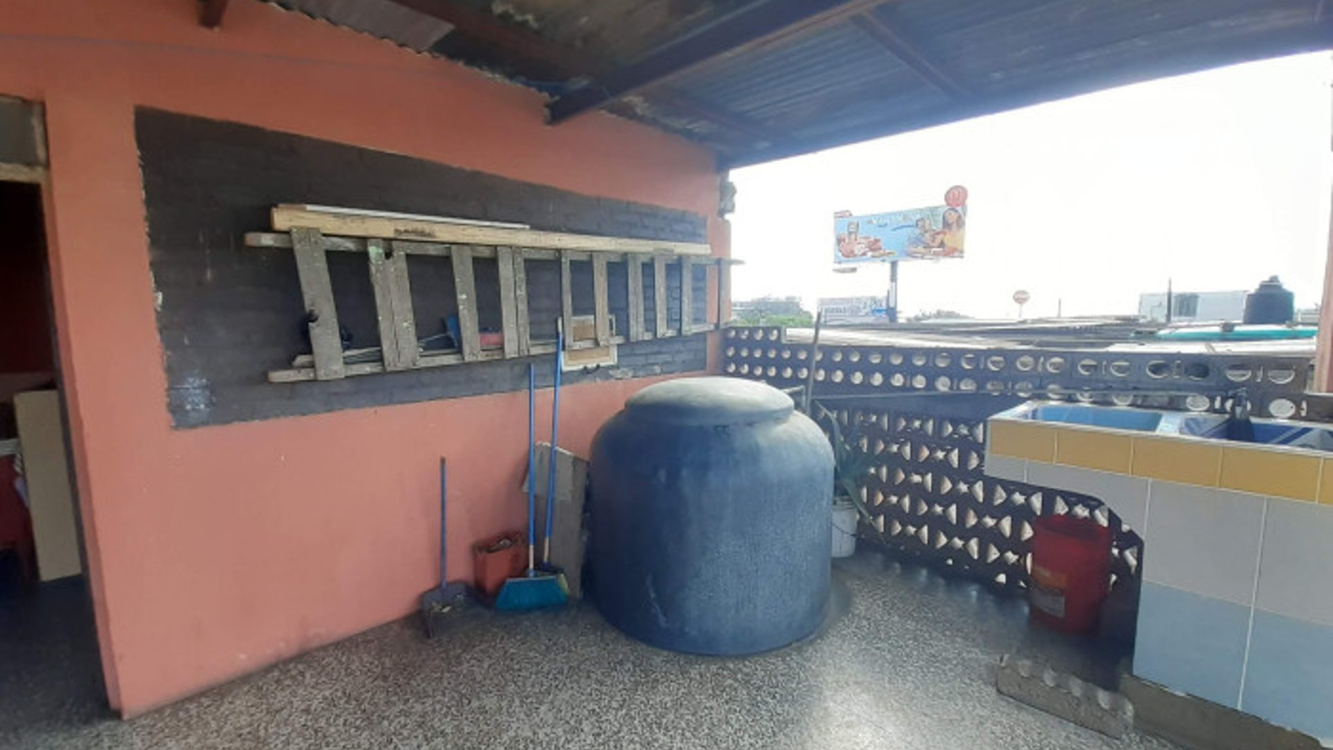 Propiedad En Venta con 4 Apartamentos Zona 3 Mixco - Miniatura 14