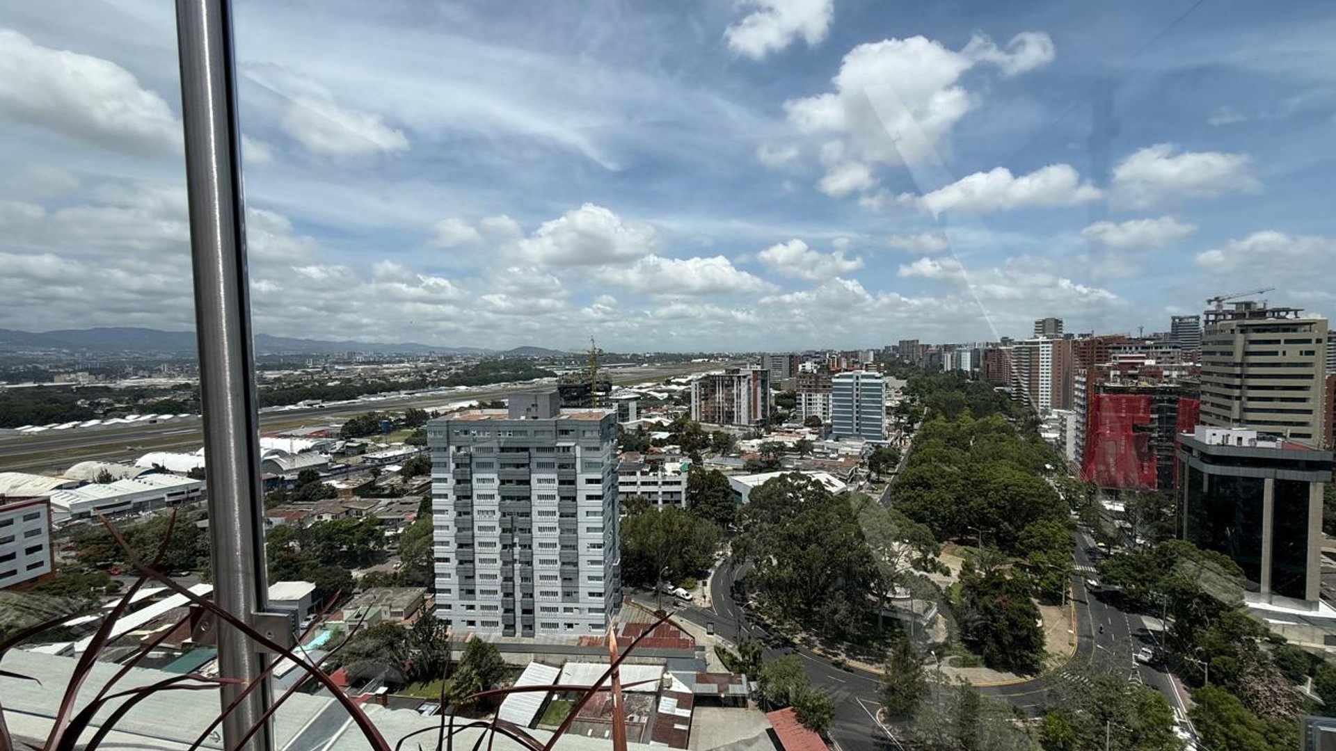 EDIFICIO VERDÚ ZONA 13 NUEVO APARTAMENTO RENTA - 1 HABITACION
