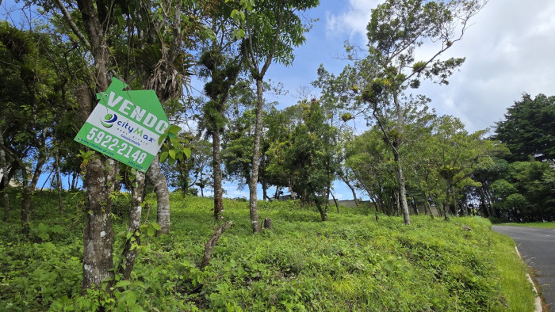 Terreno Venta Altos San Vicente Sta. Catarina Pinula - Image 1