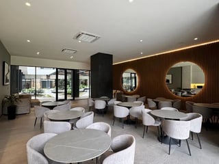 Apartamento en Venta – Parque 14, Zona 14 - Image 12