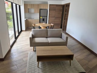 📍 APARTAMENTO EN RENTA – 1 HAB | EDIFICIO PRIVÉ | ZONA 15 - 2