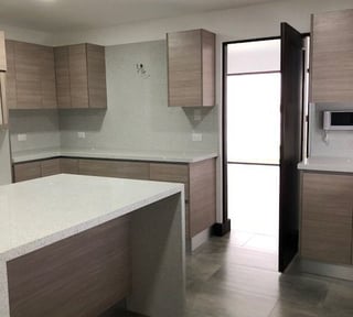 PRECIOSA CASA EN VENTA ELGIN