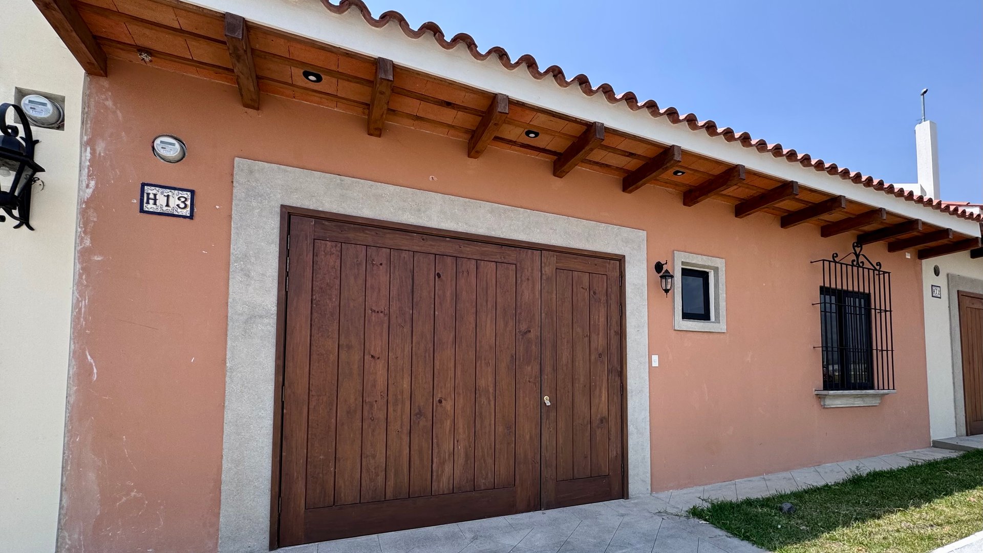House for Sale: 3-Bedroom Gem with Garden in San Miguel Dueñas, Guatemala - $235,000