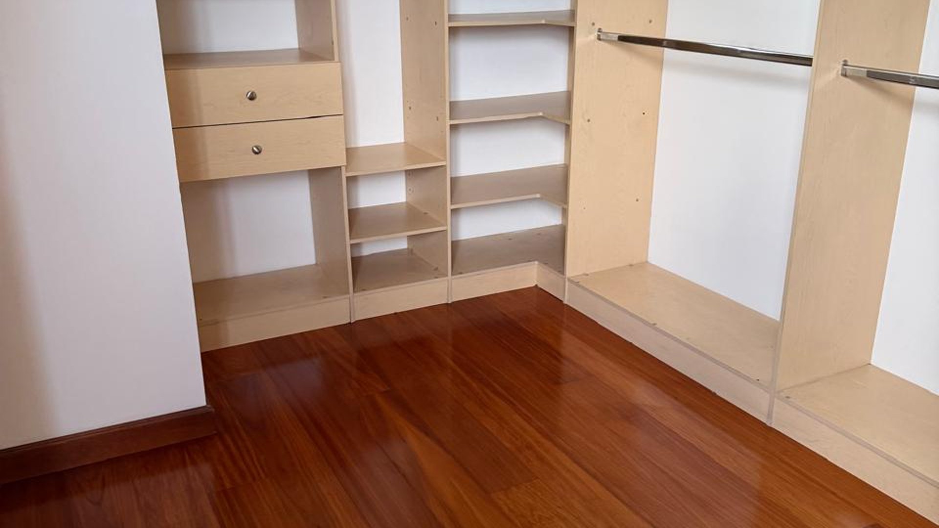 Apartamento en renta zona 14 / Bellagio - Miniatura 6