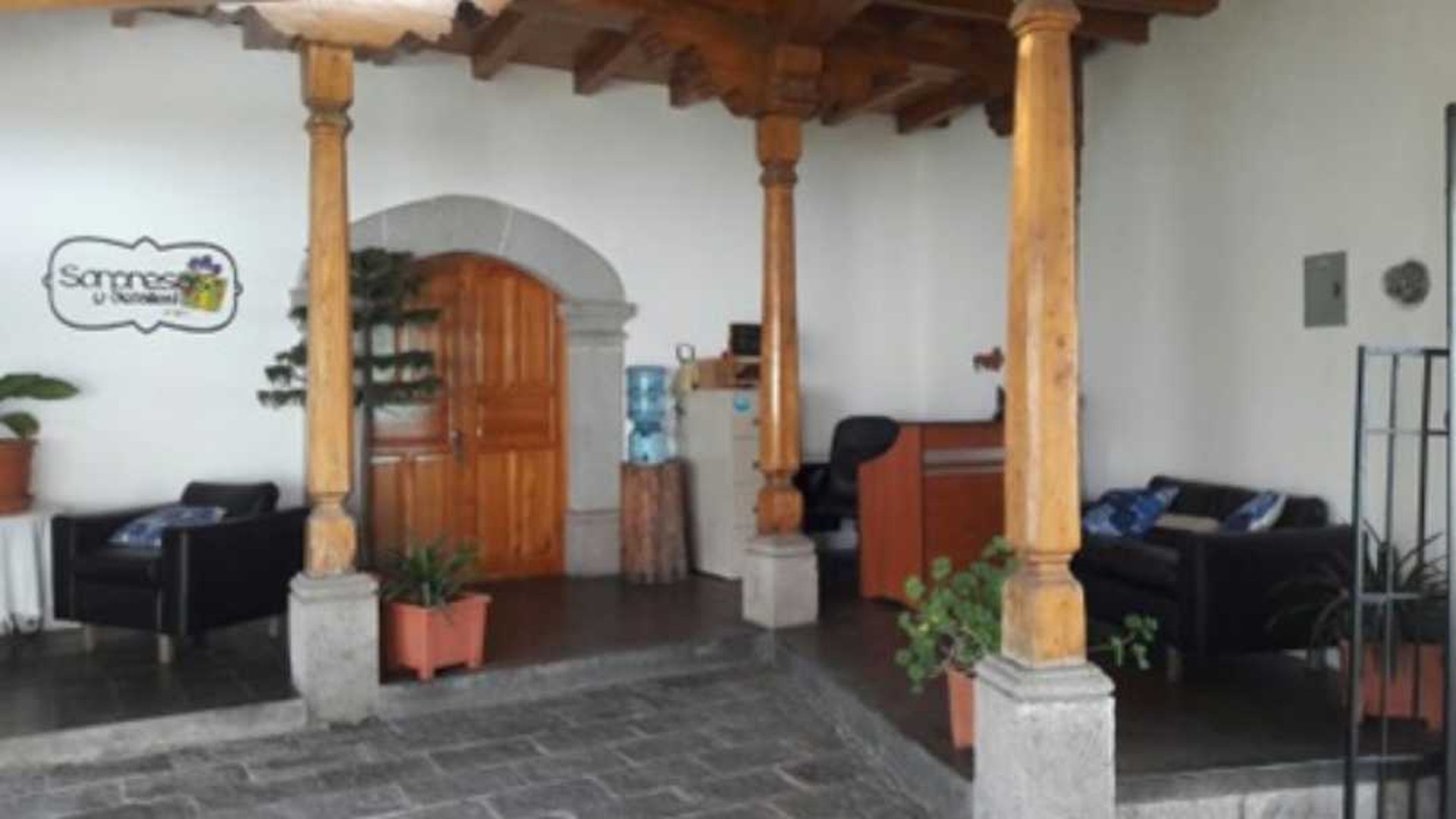 Clínica Médica en renta. En Quetzaltenango. - Image 1