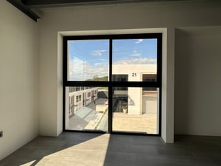 Ofibodega en Venta- Zona 4 de Mixco - Image 6