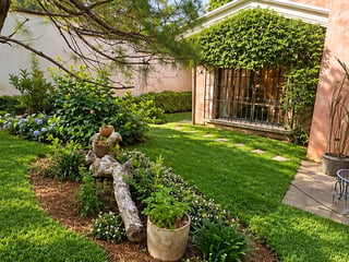 Casa en venta para remodelar en San Lázaro, Zona 15 - 3