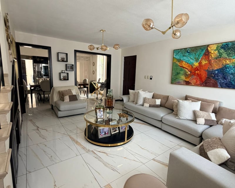 CASA EN VENTA | SAN ESTEBAN, CONDADO NARANJO | TIPO SOLANA