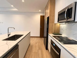 APARTAMENTO NUEVO EN ALQUILER 📍 Edificio Ferre Diez, Zona 10 - 4