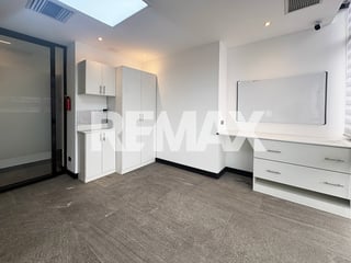 Clínica Médica Renta | Renovati | zona 10 - 2