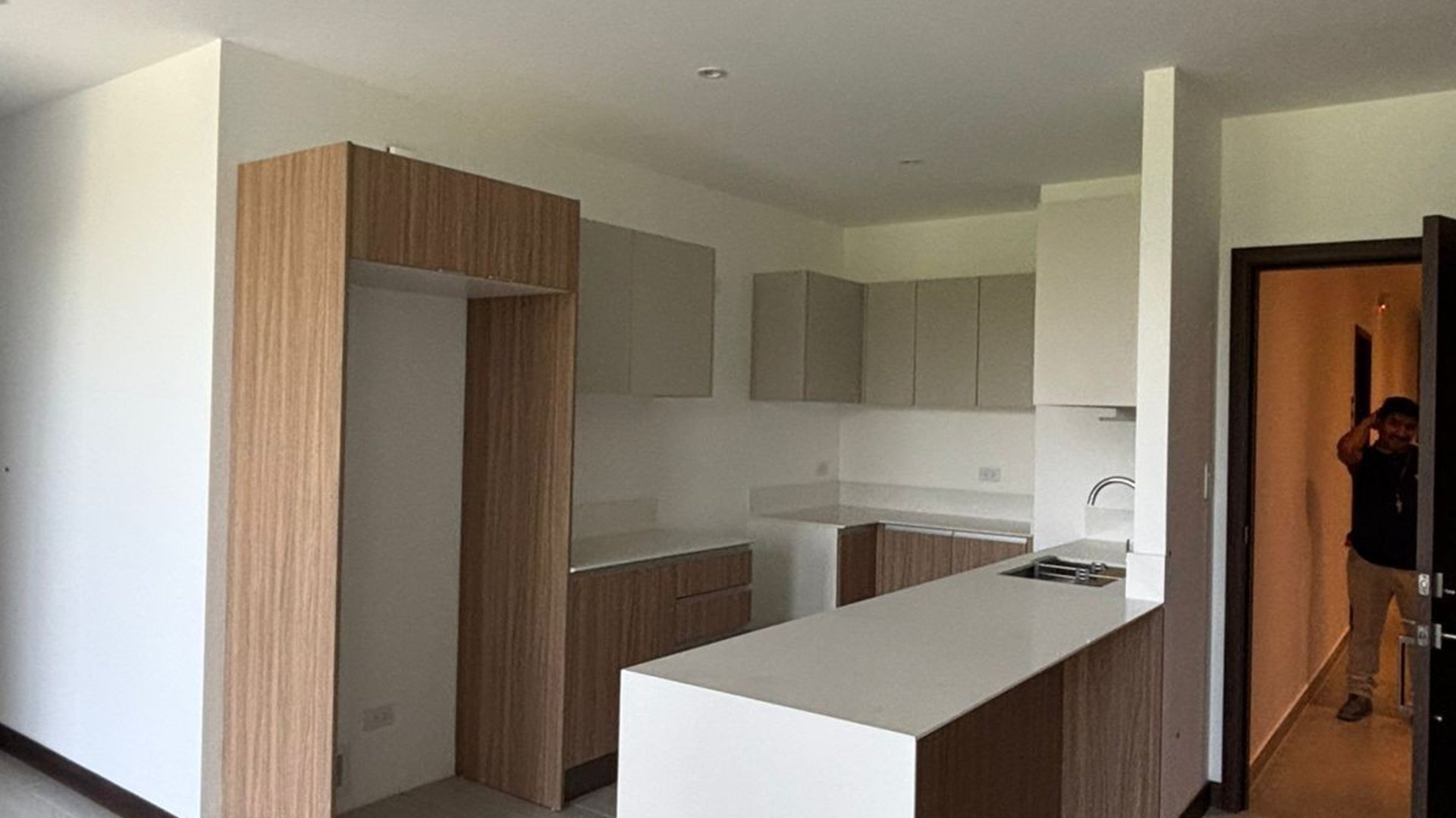✨ Zona 15 | Apartamento en renta | 3 habitaciones + 2 parqueos | Edificio Spazio