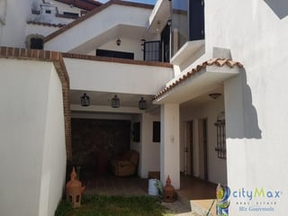 Casa en Venta Zona 18 Colonia Maya cerca del mercado - 2