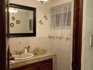Exclusiva Casa en Condominio - San José Pinula, Guatemala - 2