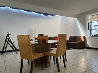 Vendo Hermosa Casa en Ciudad Nueva en la zona 2 - 5