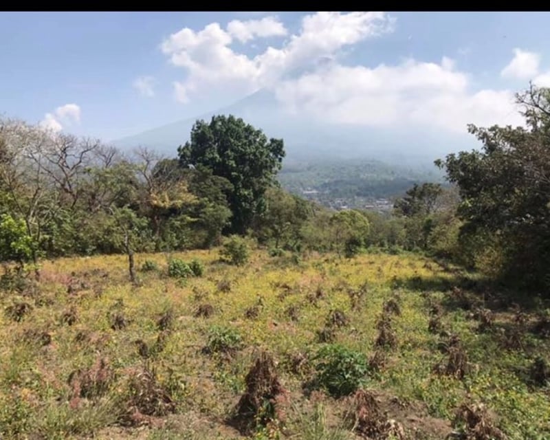 TERRENO A LA VENTA EN ALOTENANGO, SACATEPÉQUEZ.