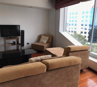 Zona 13 • Apartamento Amueblado en Renta • Edificio Torrenova - Miniatura 4