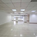 Amplia oficina en zona 10