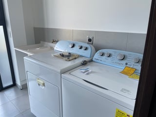 Penthouse Exclusivo en Zona 15, Ciudad de Guatemala - Vista Inigualable - 3