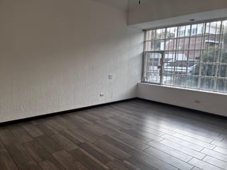 CASA EN RENTA – COLONIA ELGIN II | ZONA 13 - Image 5